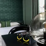 Lhotel - Face Au Chateau - Boutique Et Seminaires Hotel 3*