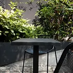 Lhotel - Face Au Chateau - Boutique Et Seminaires Hotell Nantes