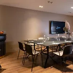 Lhotel - Face Au Chateau - Boutique Et Seminaires 3*