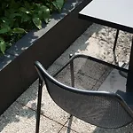 Hotel Lhotel - Face Au Chateau - Boutique Et Seminaires 3*