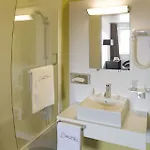 Lhotel - Face Au Chateau - Boutique Et Seminaires 3* Nantes