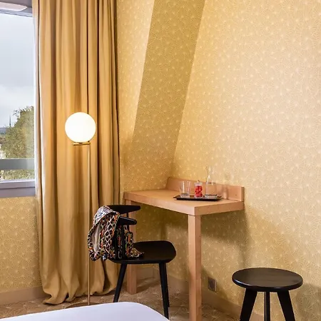 L'hotel Hotel