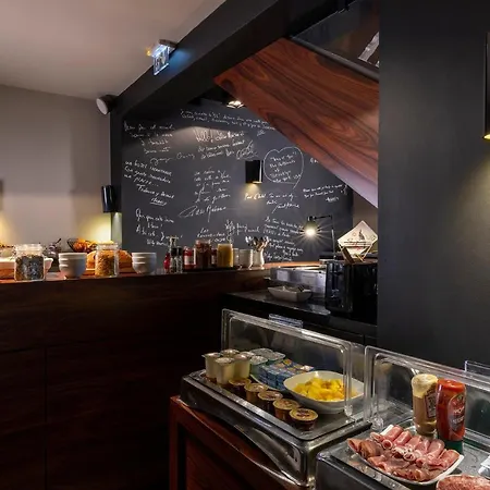 L'hotel Hotel 3*