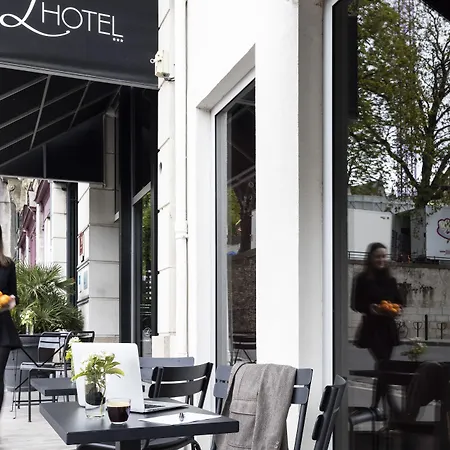 Lhotel - Face Au Chateau - Boutique Et Seminaires Nantes