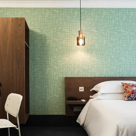 Otel Lhotel - Face Au Chateau - Boutique Et Seminaires Nantes