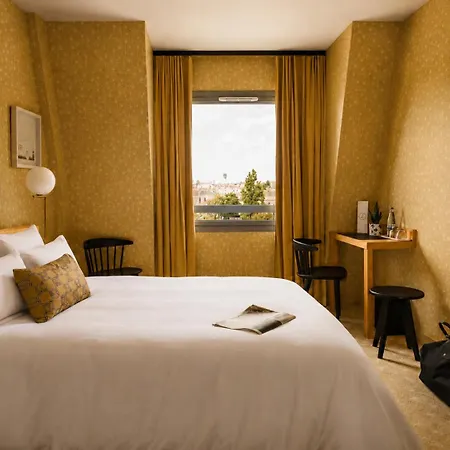 Lhotel - Face Au Chateau - Boutique Et Seminaires Otel Nantes