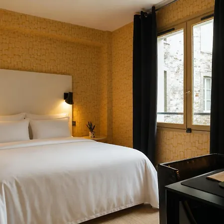 Lhotel - Face Au Chateau - Boutique Et Seminaires Otel