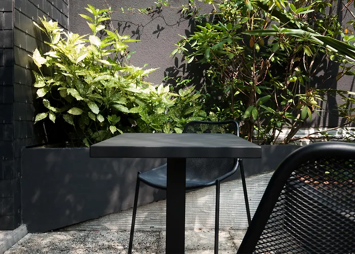 L'hôtel - Face Au Château Hotel Nantes