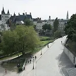 Lhotel - Face Au Chateau - Boutique Et Seminaires Nantes