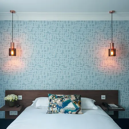 Lhotel - Face Au Chateau - Boutique Et Seminaires Hotel 3*
