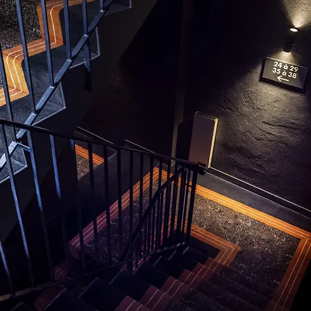 Lhotel - Face Au Chateau - Boutique Et Seminaires Szálloda